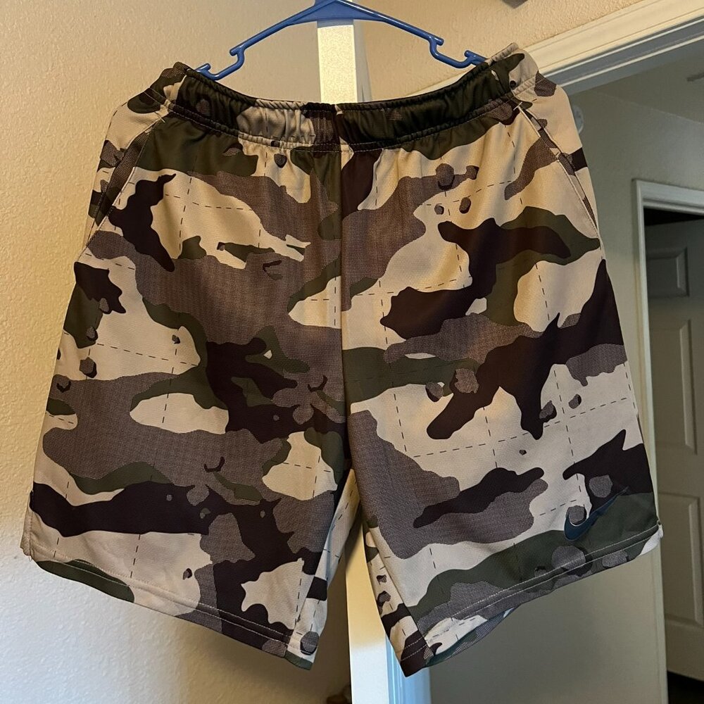 Men's Nike Camo Shorts Dri-Fit 5.0 Camouflage Size M